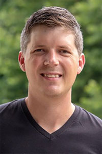 Media School Assistant Professor Mike Gruszczynski