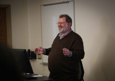 Thom Patterson, BA'87, senior producer for CNN Digital, talks to students at Media Career Day about transferring journalism skills to digital platforms.