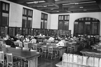 Students study in the Reading Room of the Library Building, now Franklin Hall, in 1945.