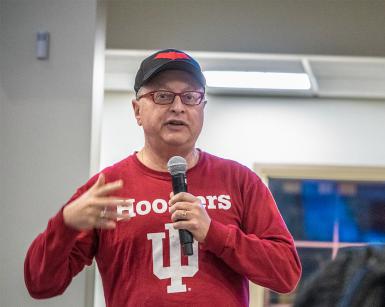 Professor of practice Michael Uslan, BA’73, MS’75, JD’76, speaks in the Franklin Hall commons after a screening of The Dark Knight. Uslan is executive producer of the film and the rest of its trilogy.