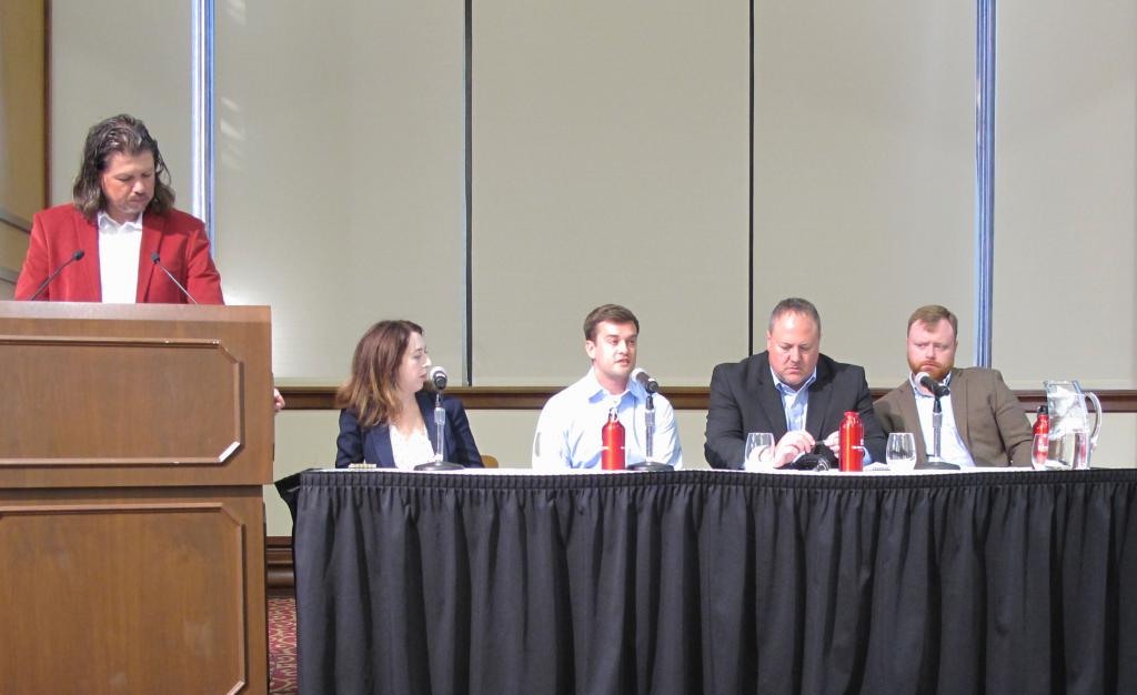 Associate professor Galen Clavio moderates the panel, "Investigative Sports Journalism in a Multimedia World," featuring Diana Moskovitz, senior editor at Deadspin; Kenny Jacoby, data reporter at Gatehouse Media; Mark Alesia, BA'89, former investigative reporter at IndyStar; and Zach Osterman, BAJ'09, IU Athletics reporter at IndyStar.