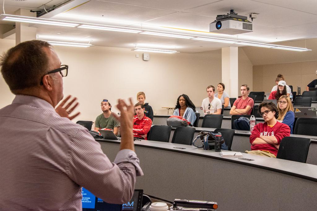 Jay Kincaid teaching a class.