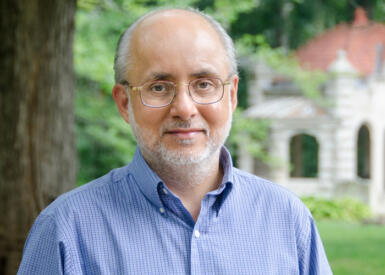 Headshot of Harmeet Sawhney standing outside.